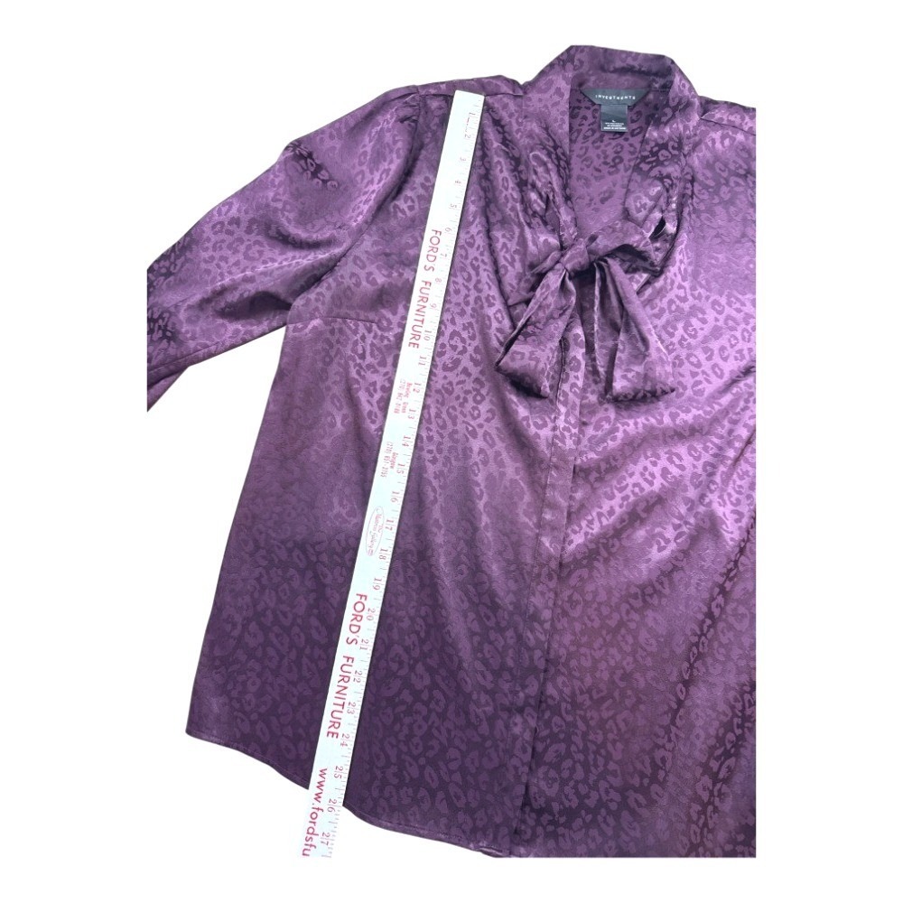 Investments Purple Animal Print Tie Neck Blouse L Satin Button Down Long Sleeve - Picture 6 of 8